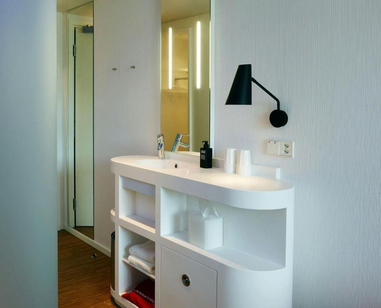 Citizenm Hotel 4*
