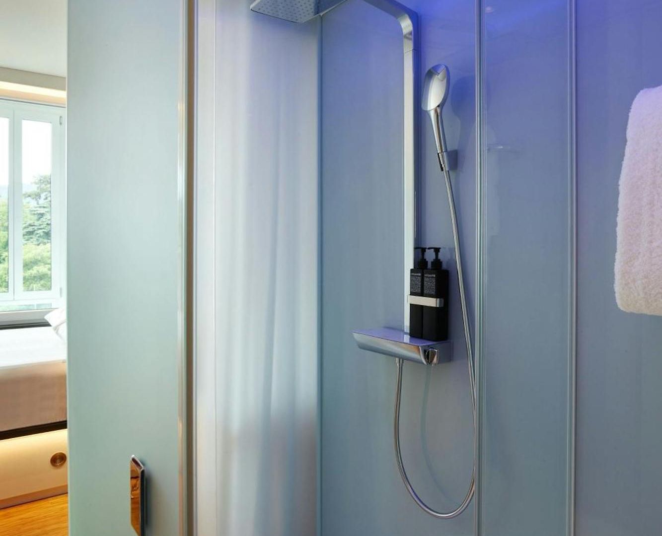 Citizenm