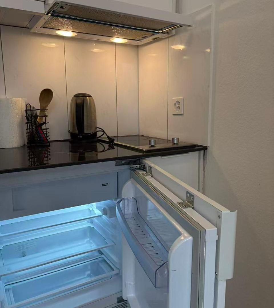 Center En-suite Budget Self Check In, Eth Hb Apartment Zürich