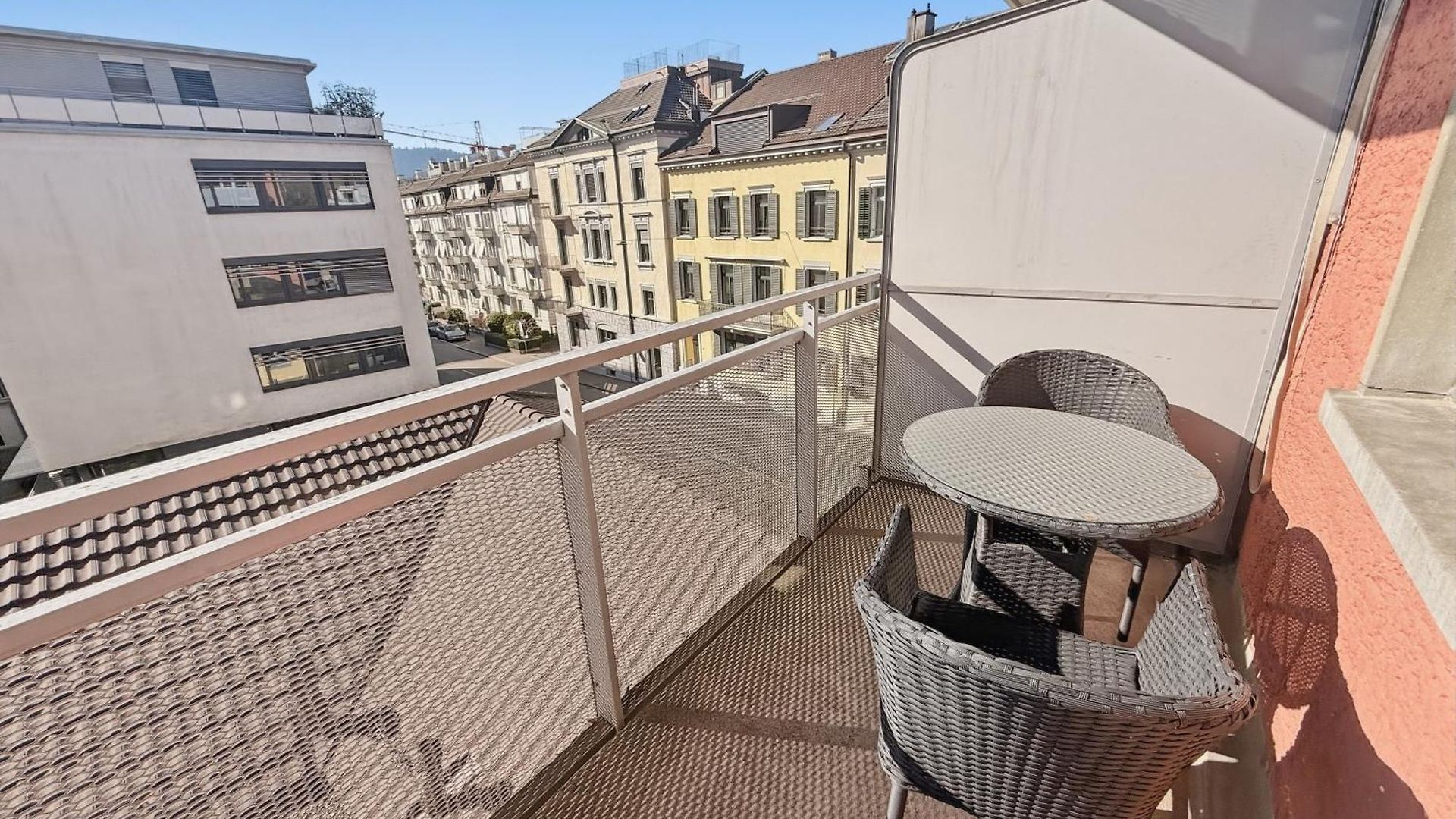 Cozy 1br Near With Balcony - Mill 422 Zurich
