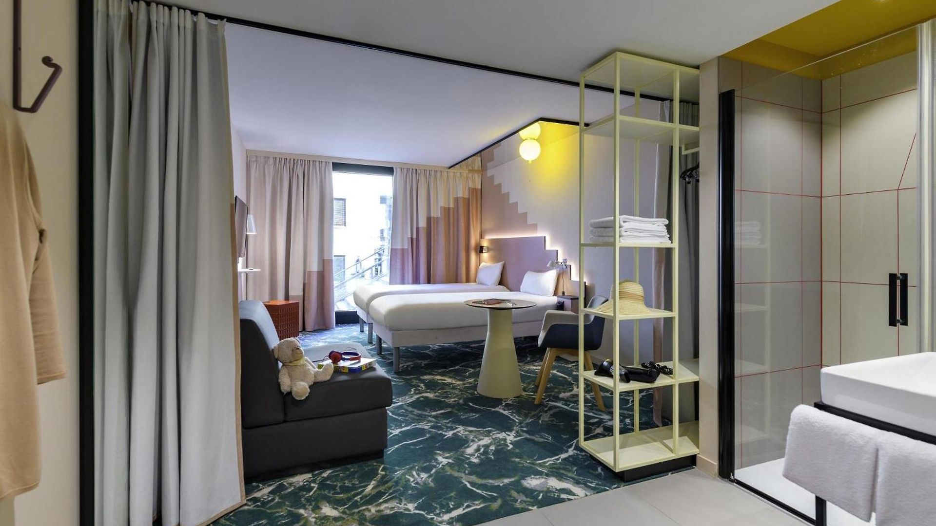 Ibis Styles Center
