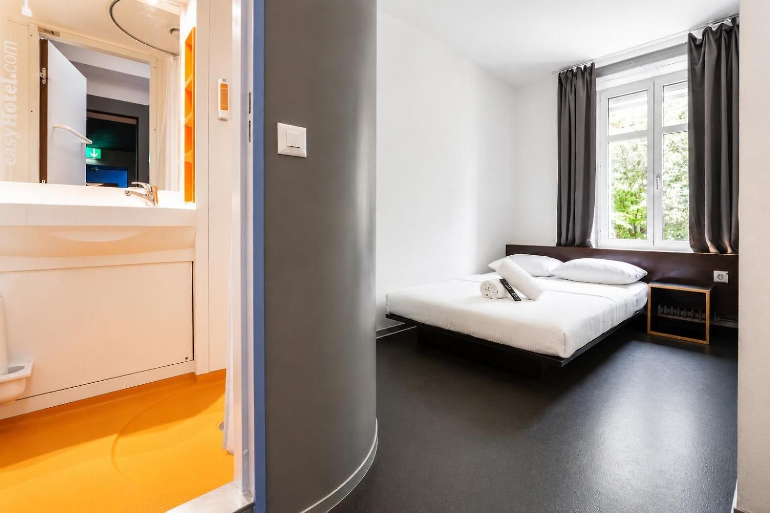 Hotel Easyhotel Centre 2*
