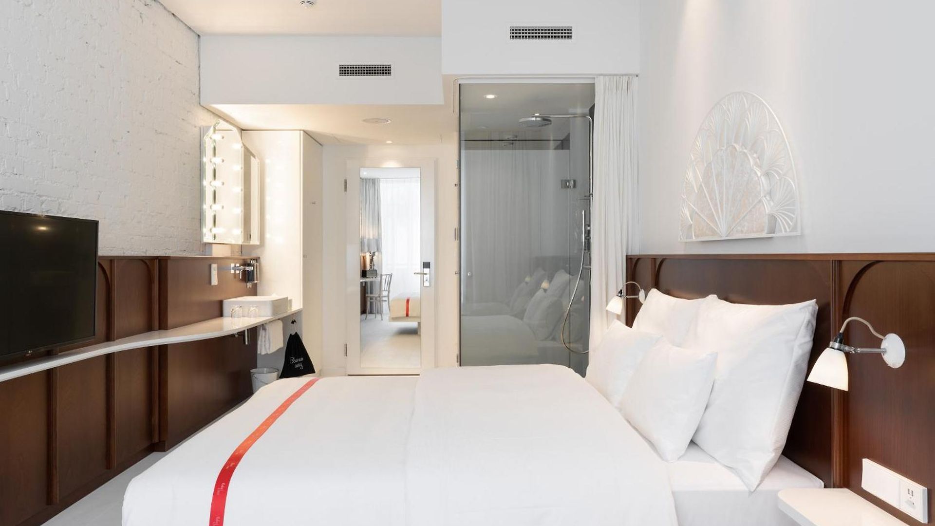 Ruby Mimi By Ihg 4*