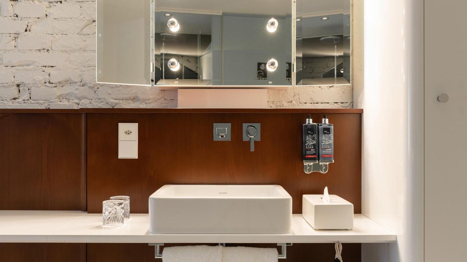 Ruby Mimi By Ihg Zurich