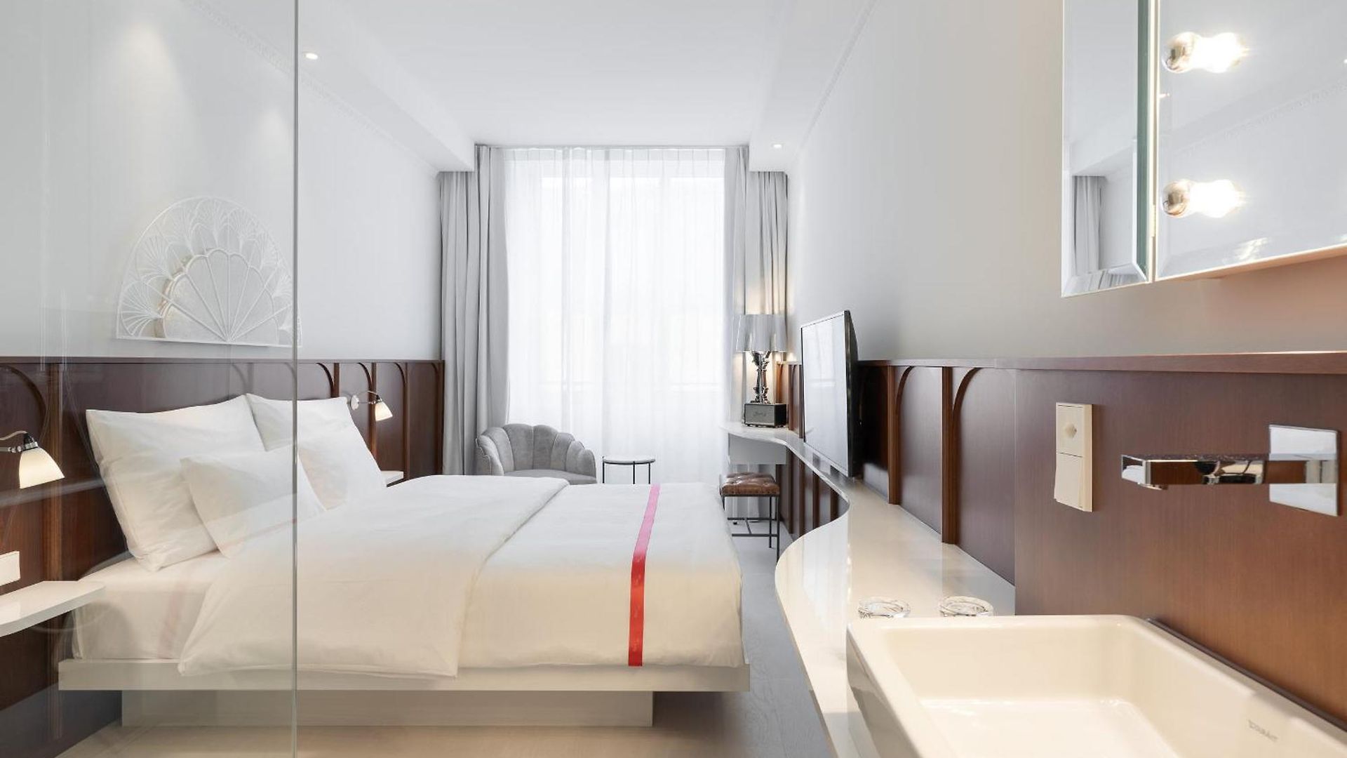 Ruby Mimi By Ihg Zurich