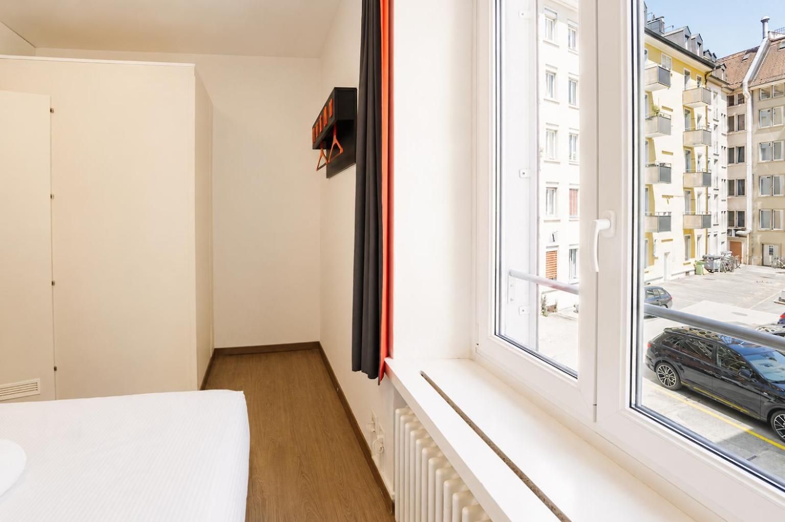 Easyhotel Limmatplatz 2* Zürich