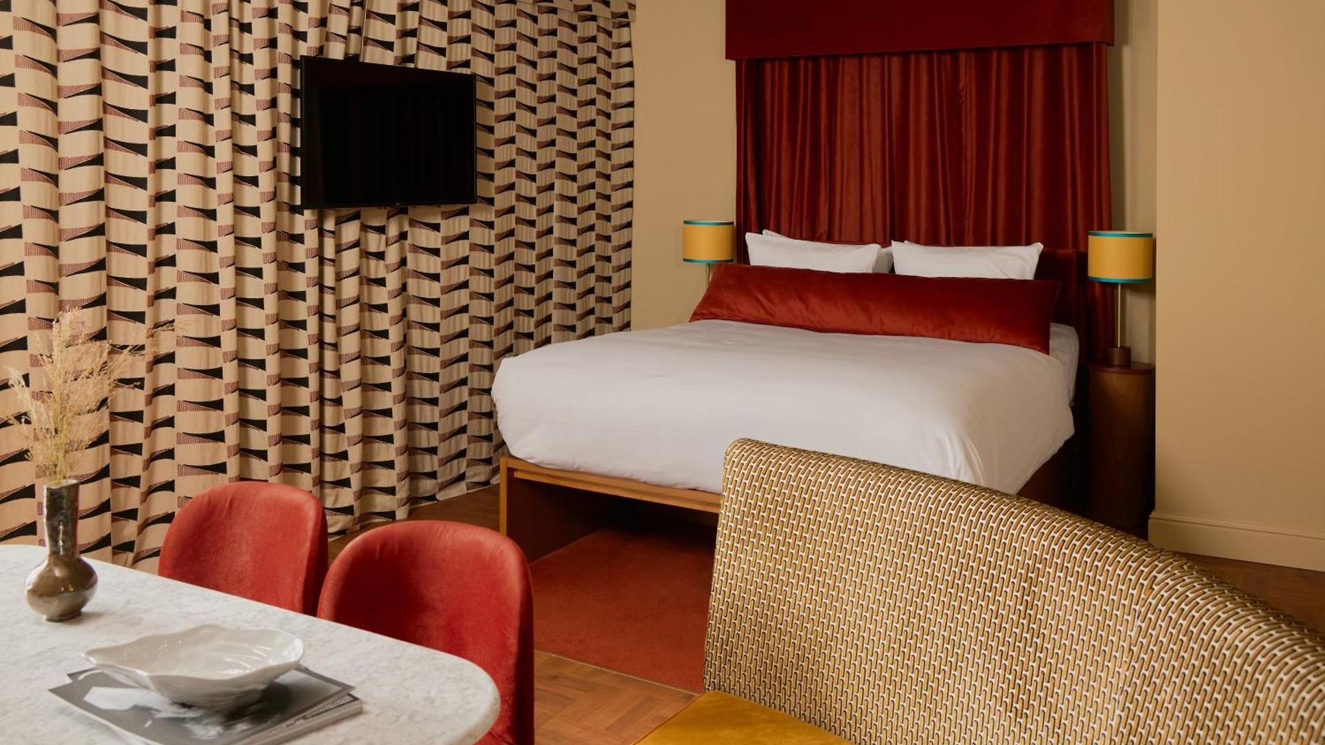Locke Am Platz Hotel Zurich