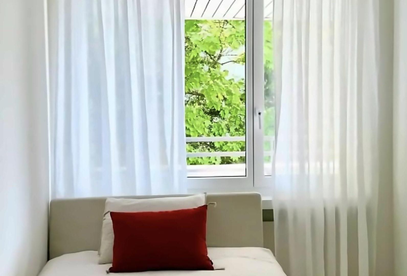 Apartment Luxury, Quiet Flat Overlooking