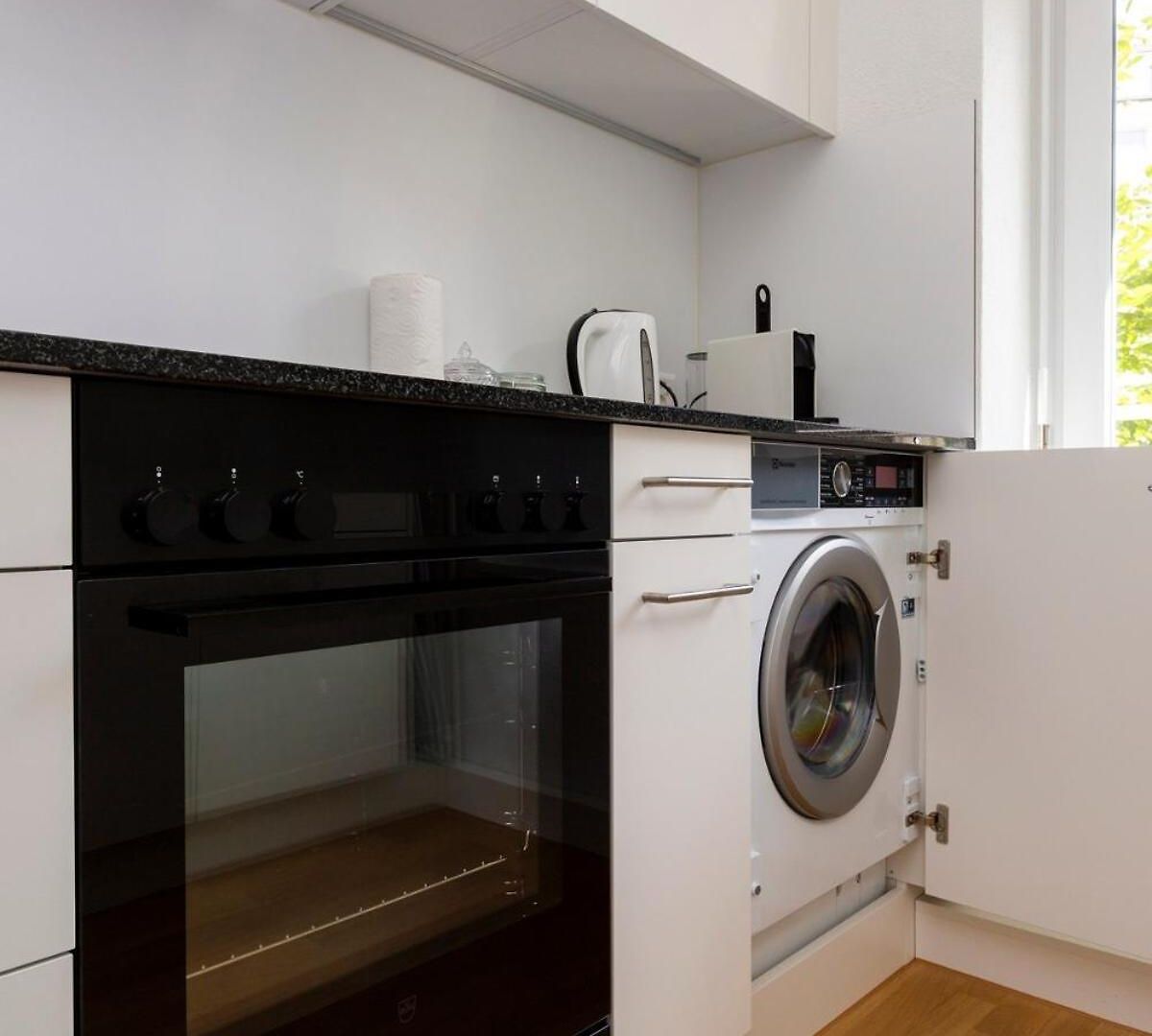 Apartment Kaya 2a - Downtown 2br With Balcony Zurich