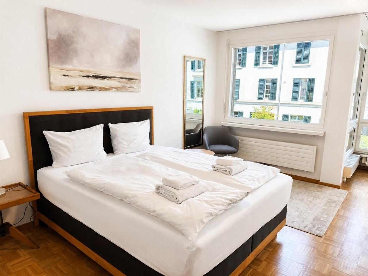 Apartment Practical And Cozy - Art 6 Zurich