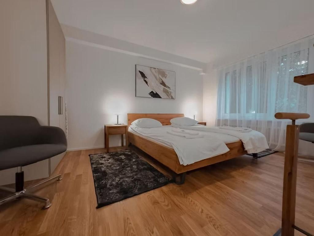 Fantastic 2br In The Center - Sky7