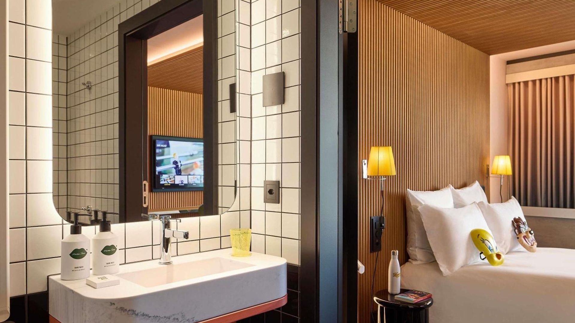 Hotel Mama Shelter 4*