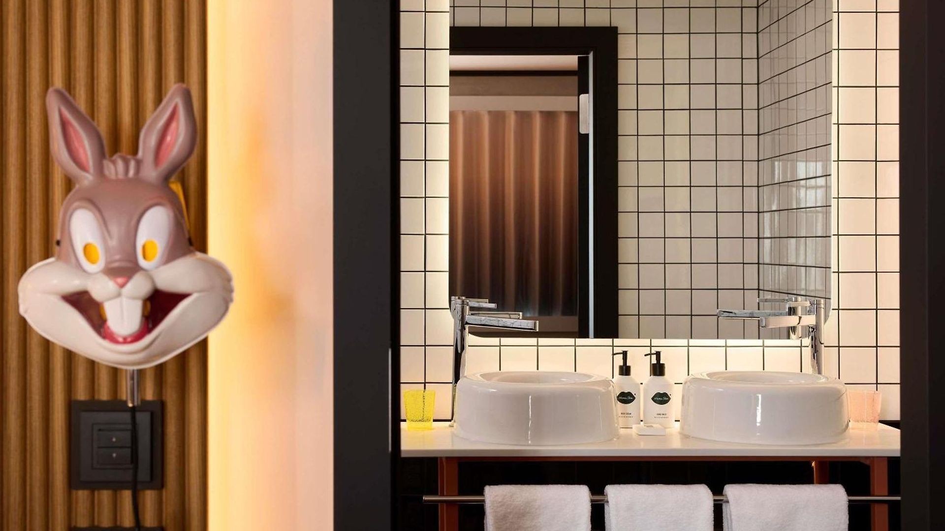 Hotel Mama Shelter 4*