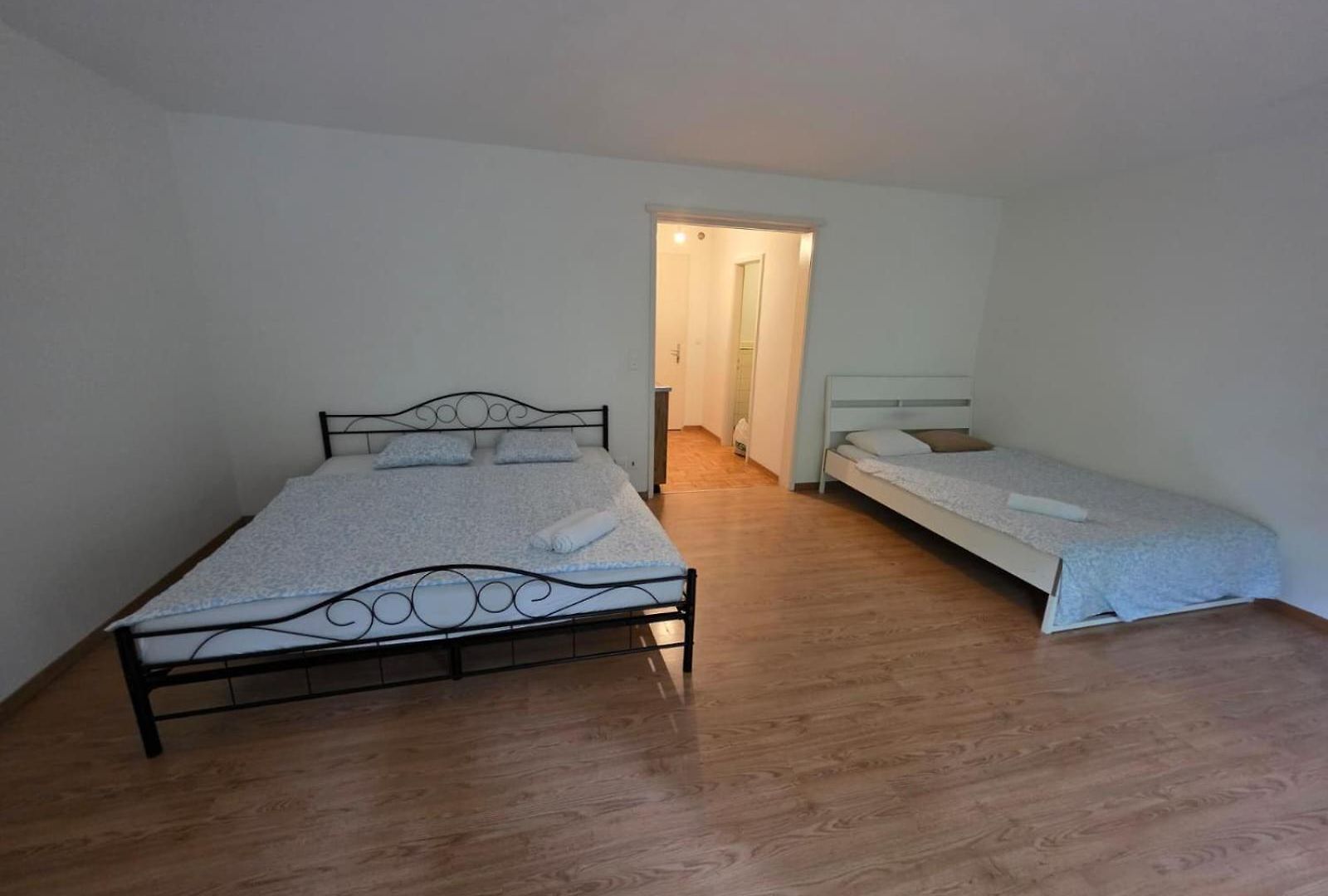 Center Flats With Balcony - Rigid Apartment *