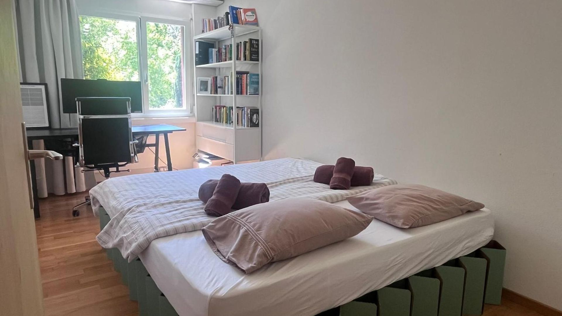 Boho Chic With 125sqm, 2 Bedroom 2 Baths With 36sqm Dual Terraces With Parking And 10 Min To *