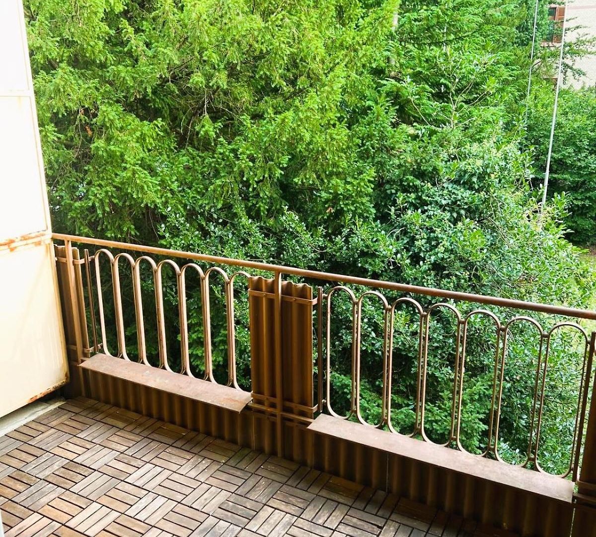 Center Flats With Balcony - Rigid Apartment *