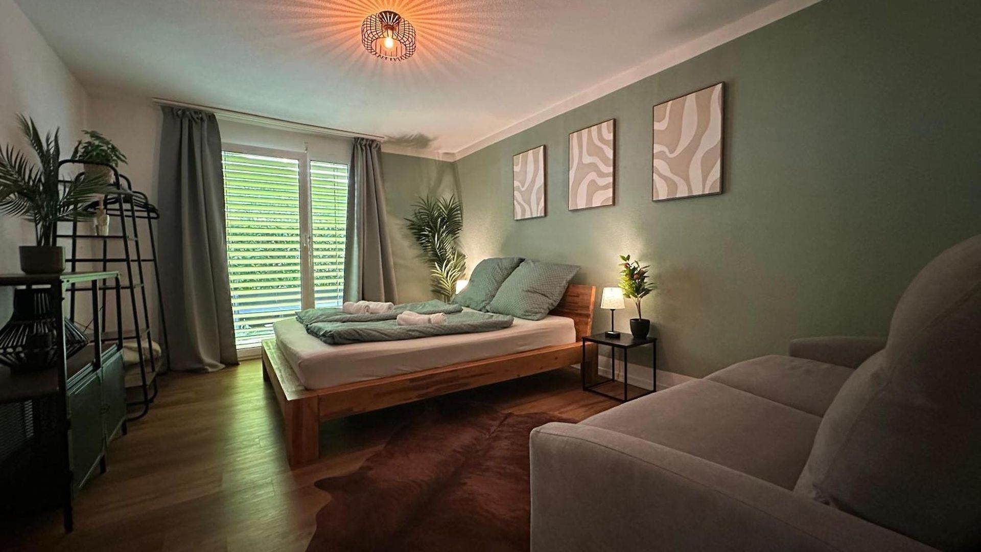Apartment Hideaway Garden, Parking, Cinema,4,5rooms