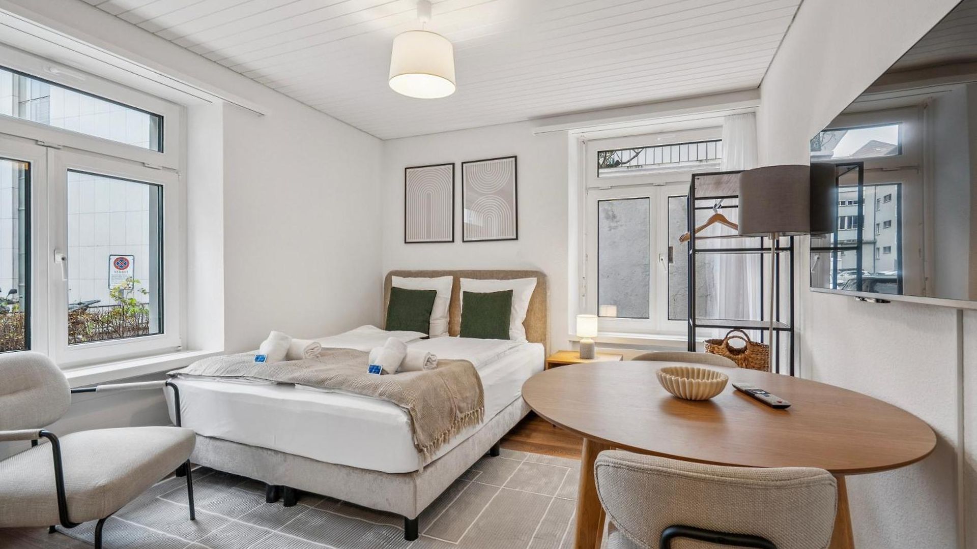 Premium In Center - Color 3 Apartment *