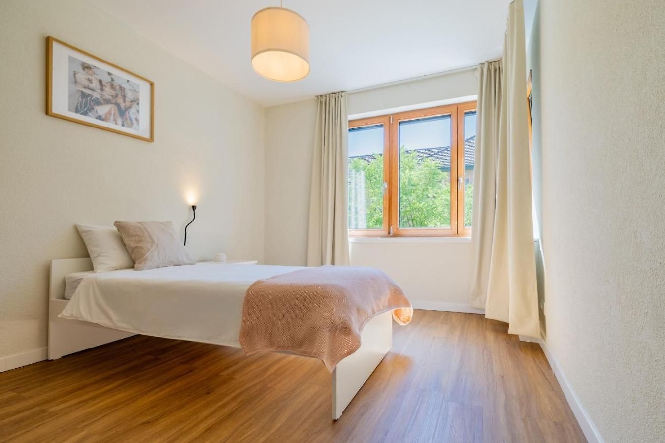 Apartment Leaf In Oerlikon