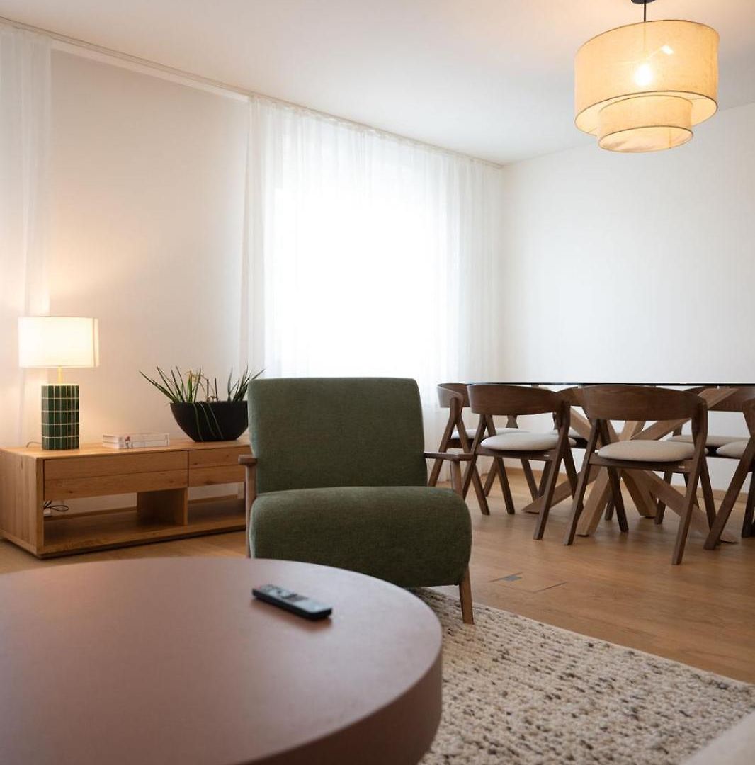 Stadtloft Zuerich- Oerlikon Apartment