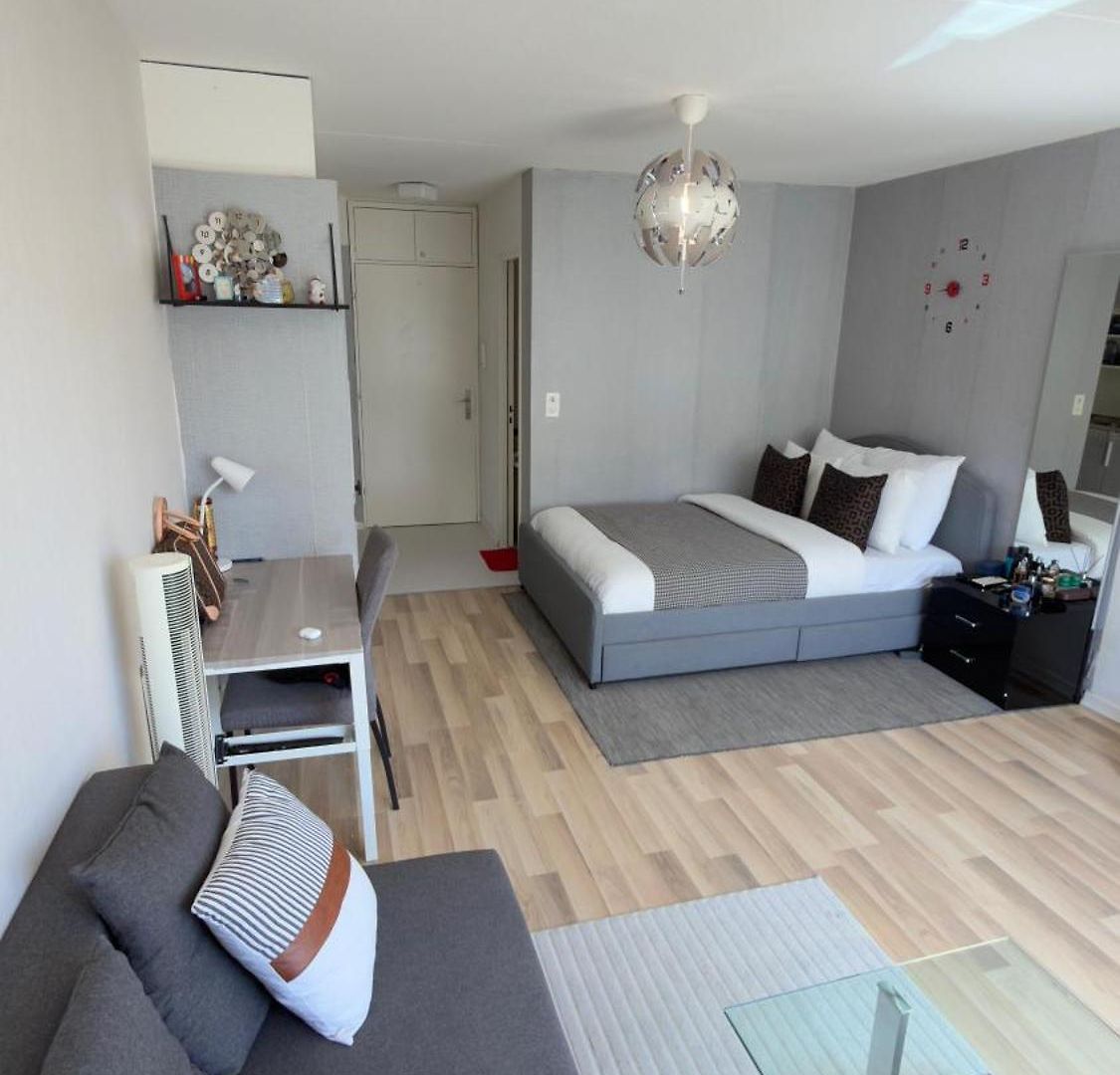 Bright In Heart Of Apartment *