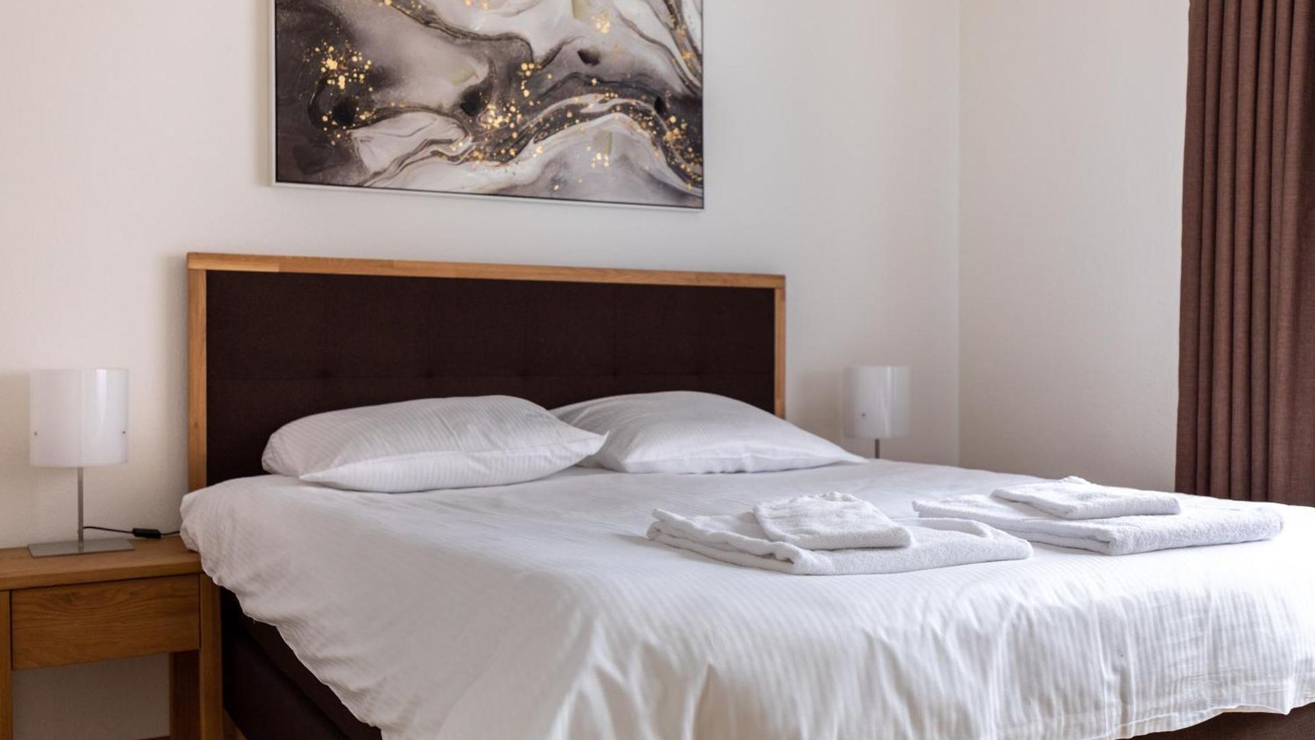 Executive 2br Flat Center - Mainau 11 Apartment *
