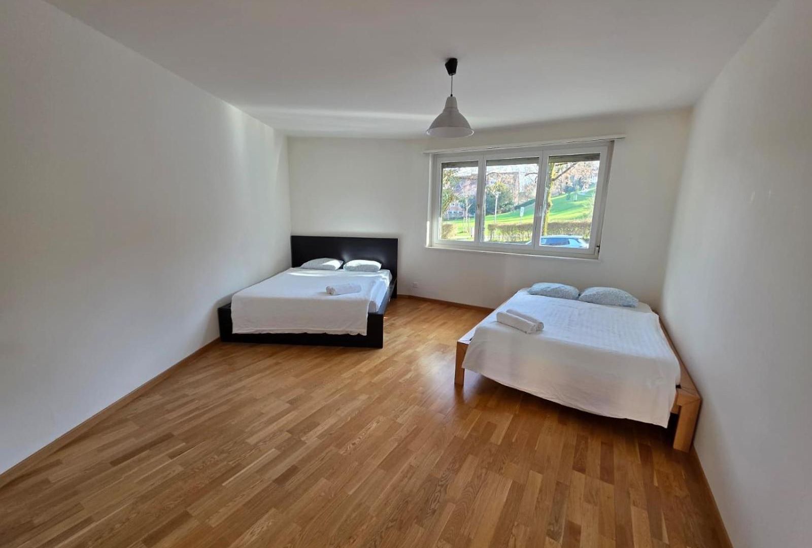 Apartment Large Flats, Center - Schb *