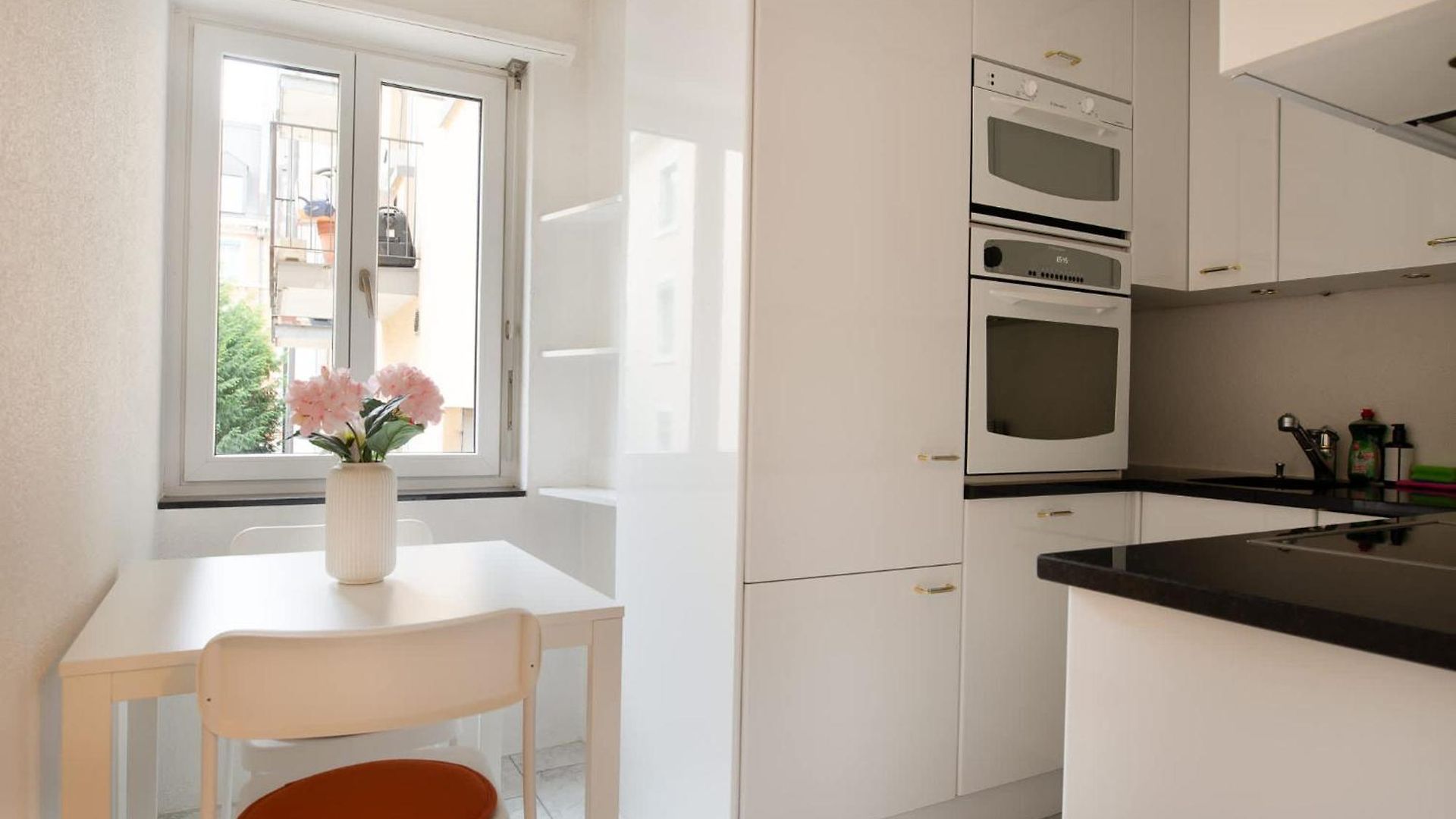 Cosy Oasis Prime Location Near Google Zurich
