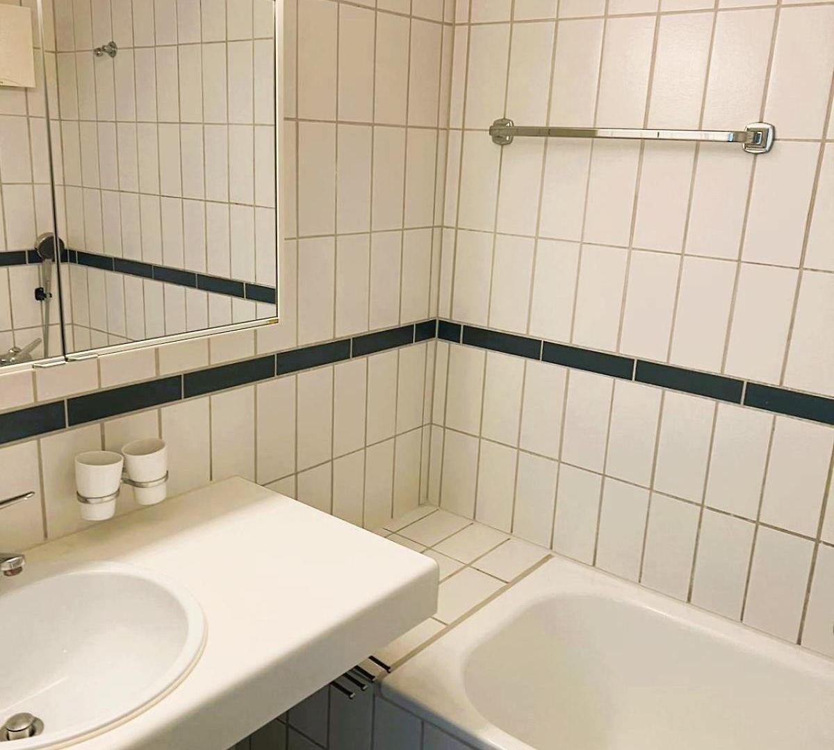 2 Flat In Old Town Center Renn Apartment *