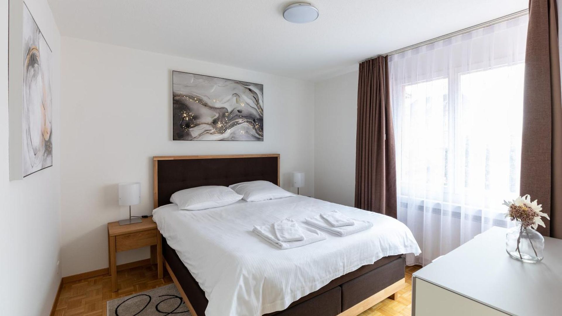 Executive 2br Flat Center - Mainau 11 Apartment *