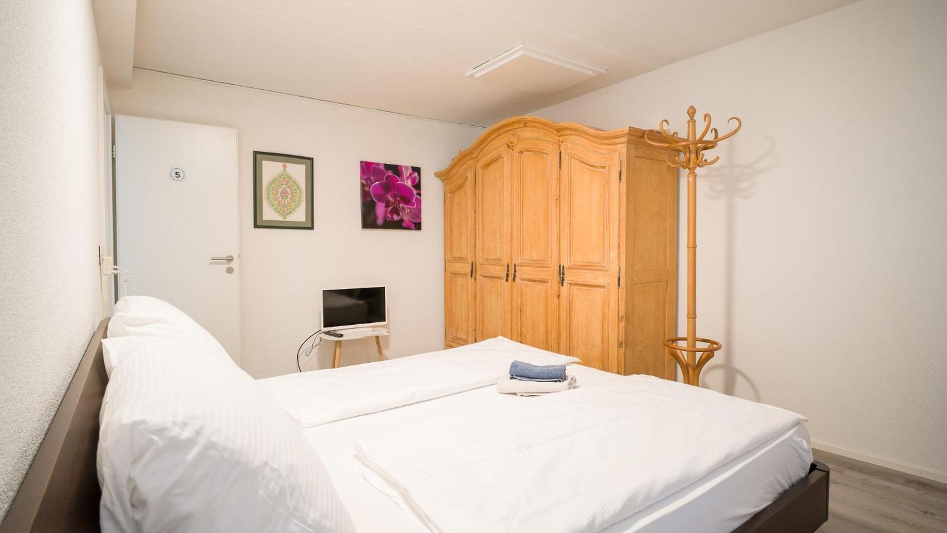 Apartment Near Oerlikon And Airport *