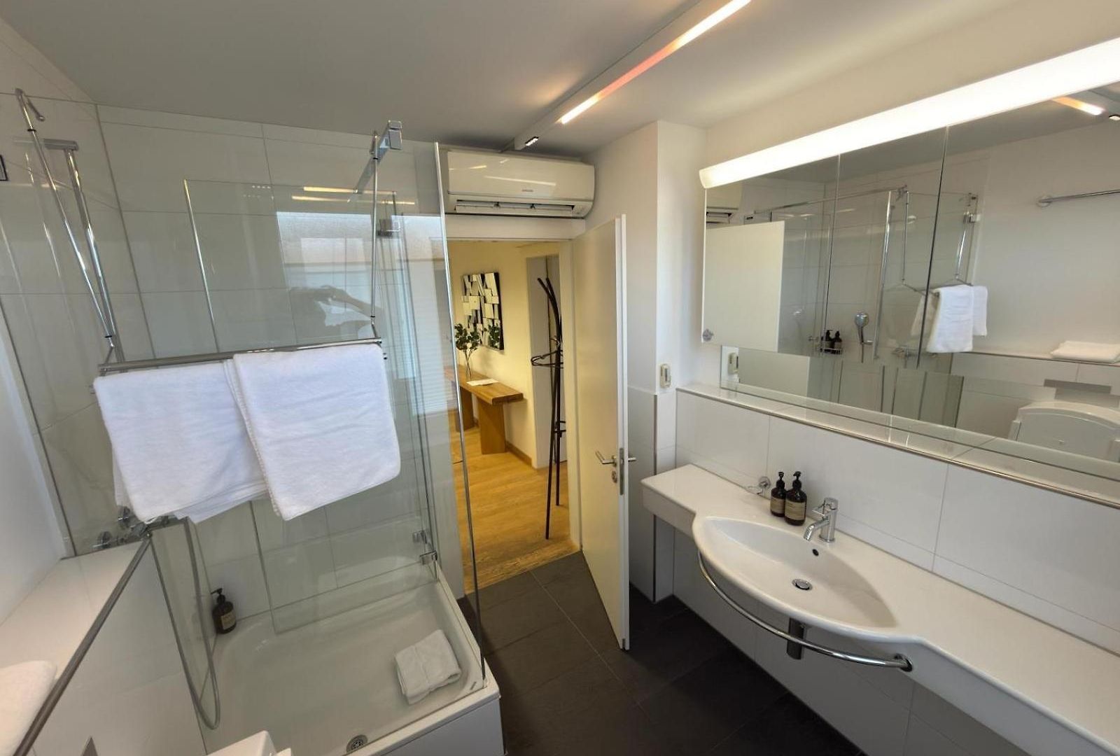 Apartment Stadtloft Zuerich- Oerlikon *