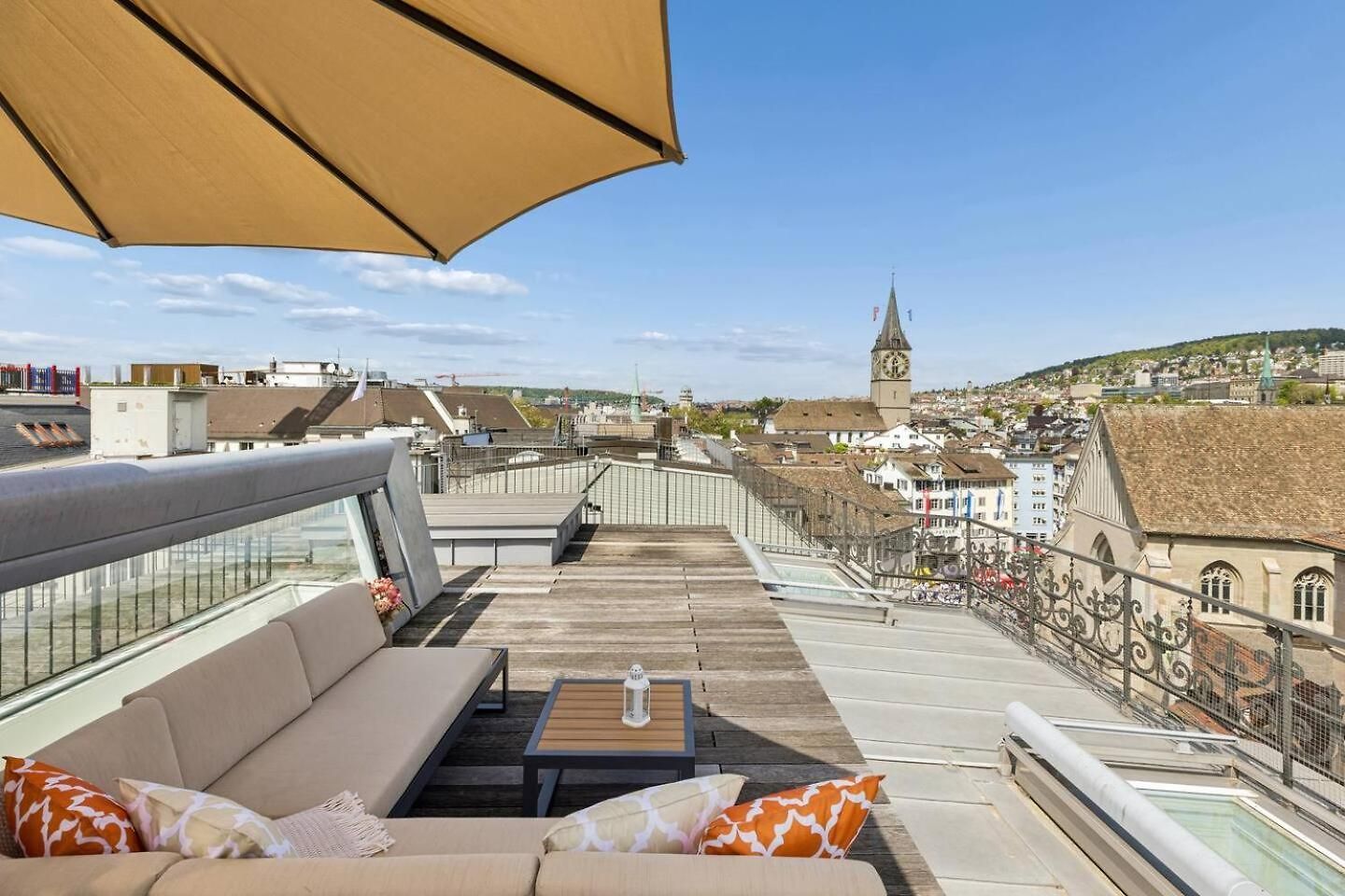 Apartment Ikon Old Town Penthouse Ac, & Mountain View *