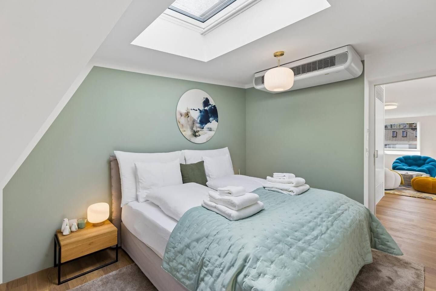 Apartment Ikon Old Town Penthouse Ac, & Mountain View Zurich