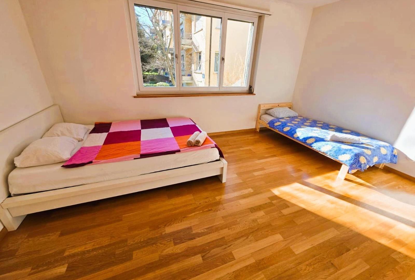 Apartment Large Flats, Center - Schb
