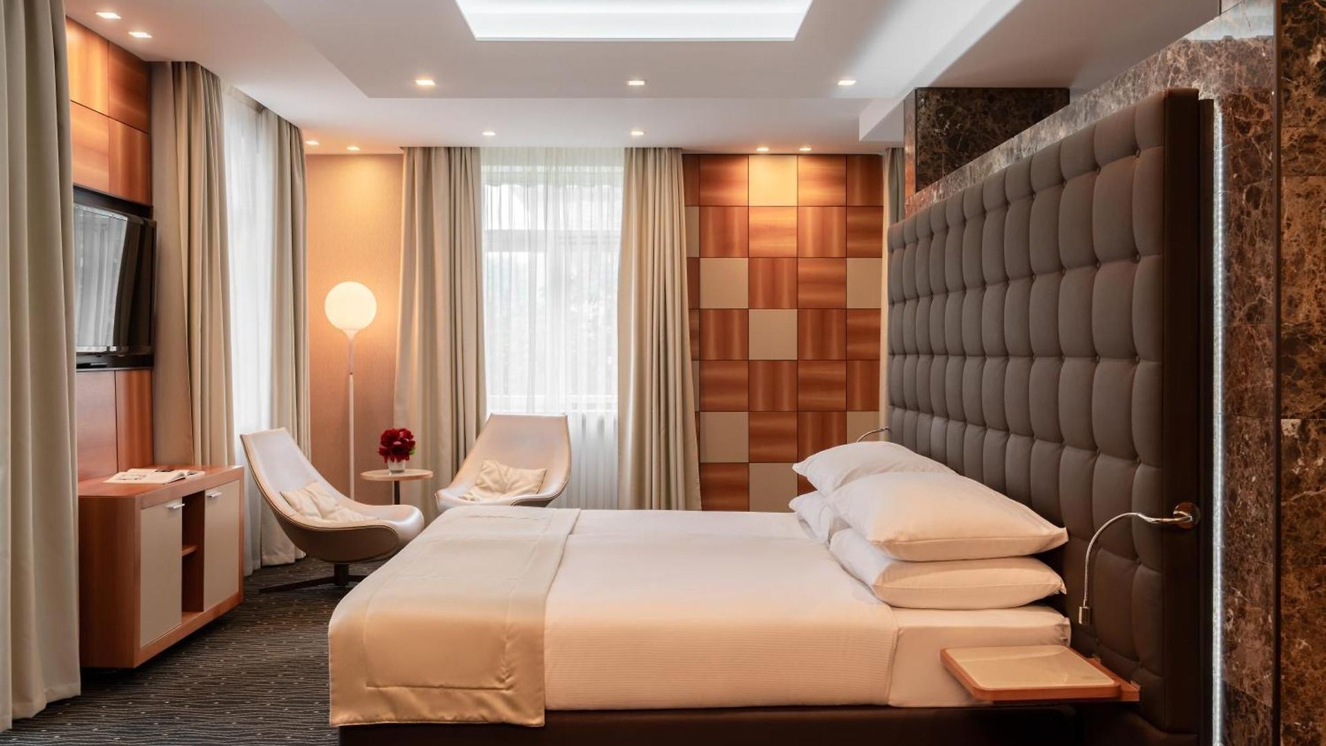 Hotel St.gotthard 4*