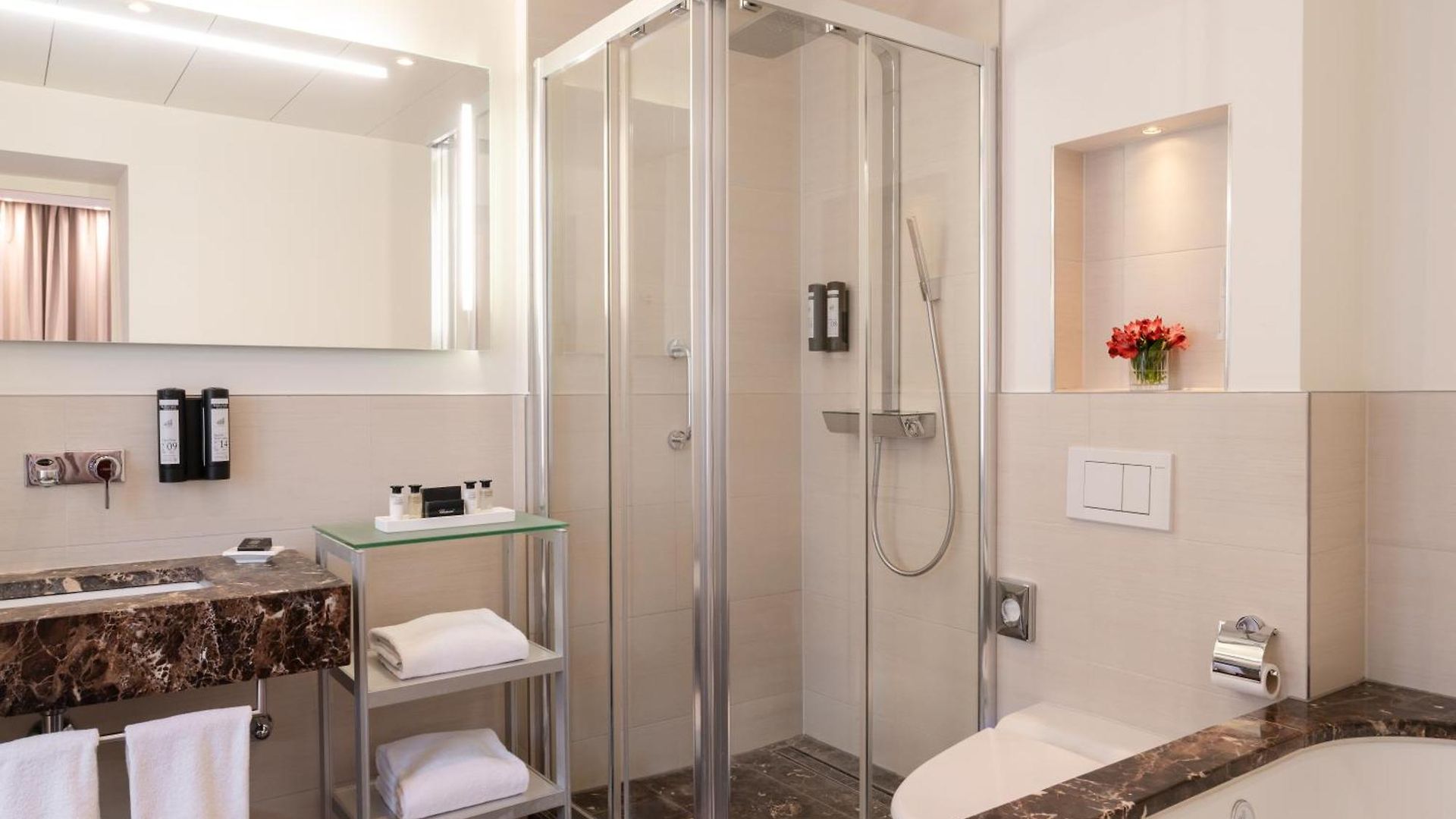 St.gotthard Hotel 4*