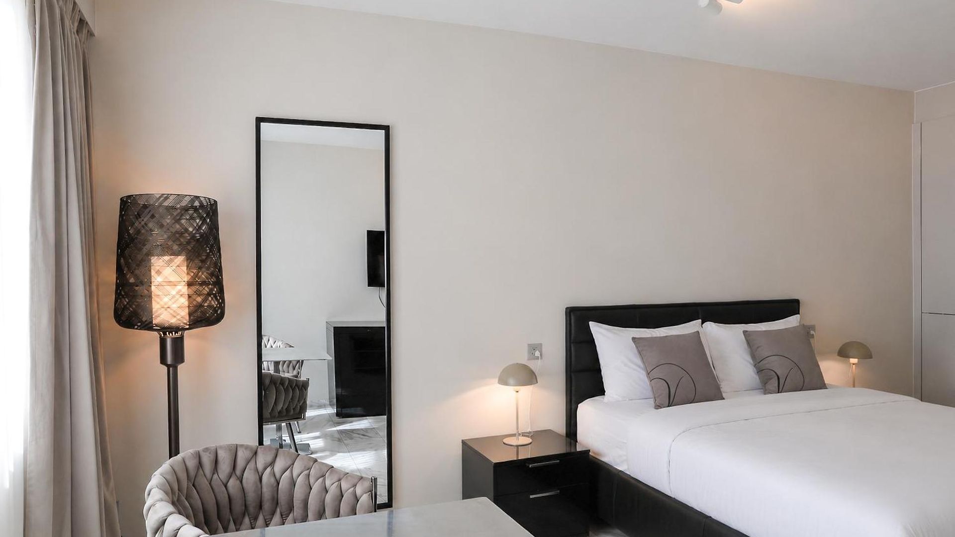 Visionapartments Freyastrasse - Self Check-in * Zurich