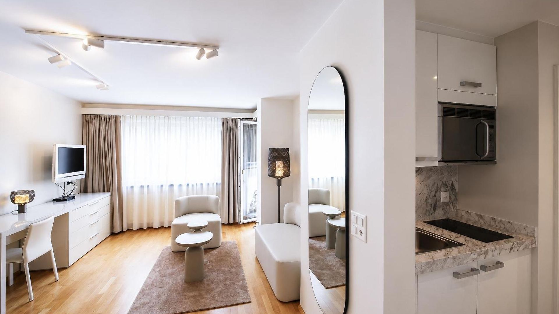 Visionapartments Freyastrasse - Self Check-in Apartment