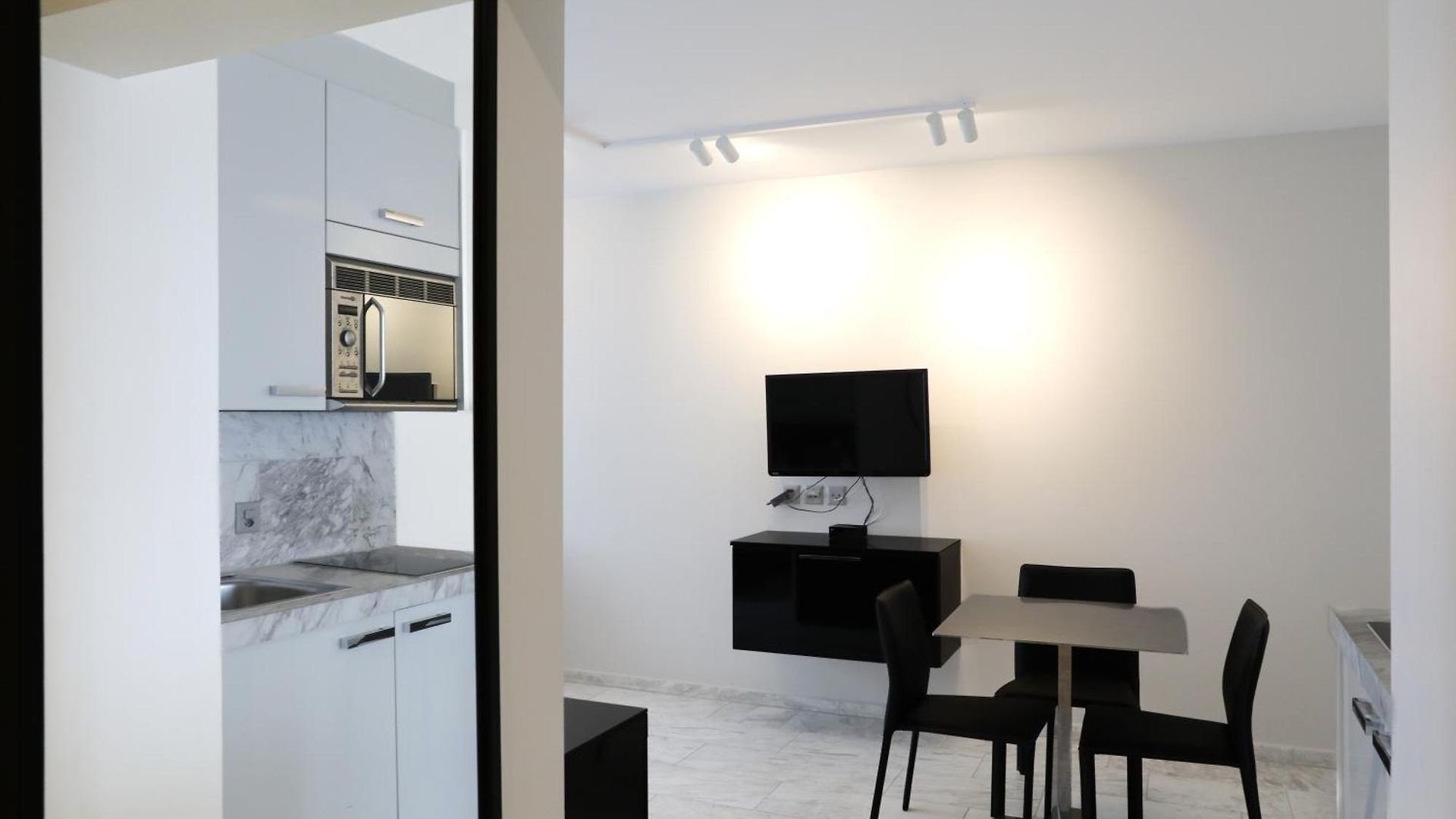 Visionapartments Freyastrasse - Self Check-in *