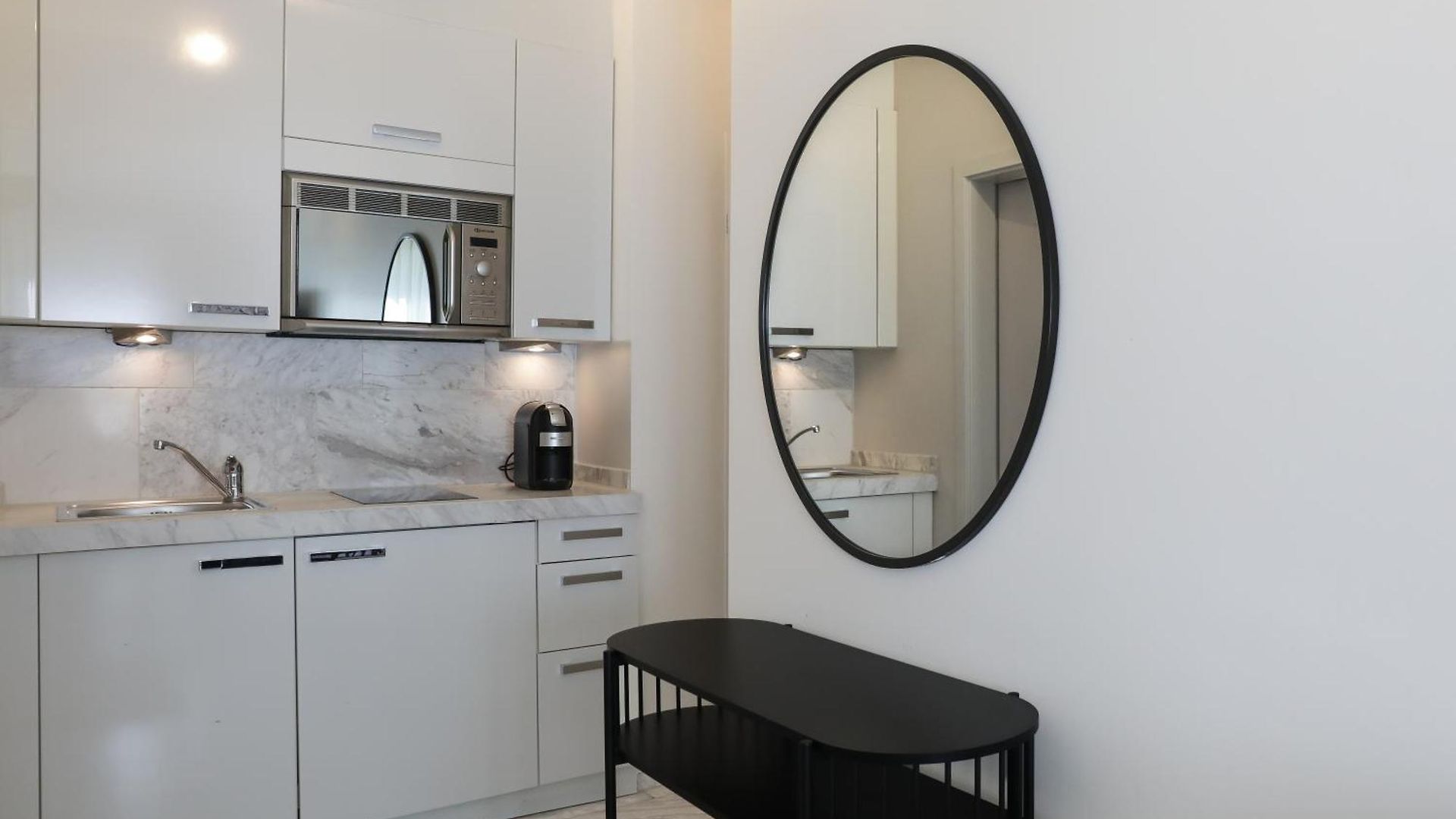 Visionapartments Freyastrasse - Self Check-in Apartment Zurich