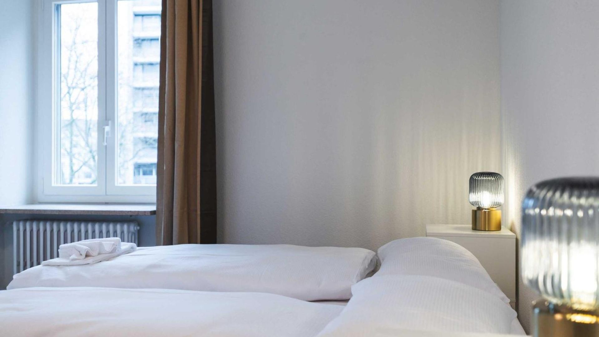 Zh Gold 1 - Hitrental Apartment Zurich