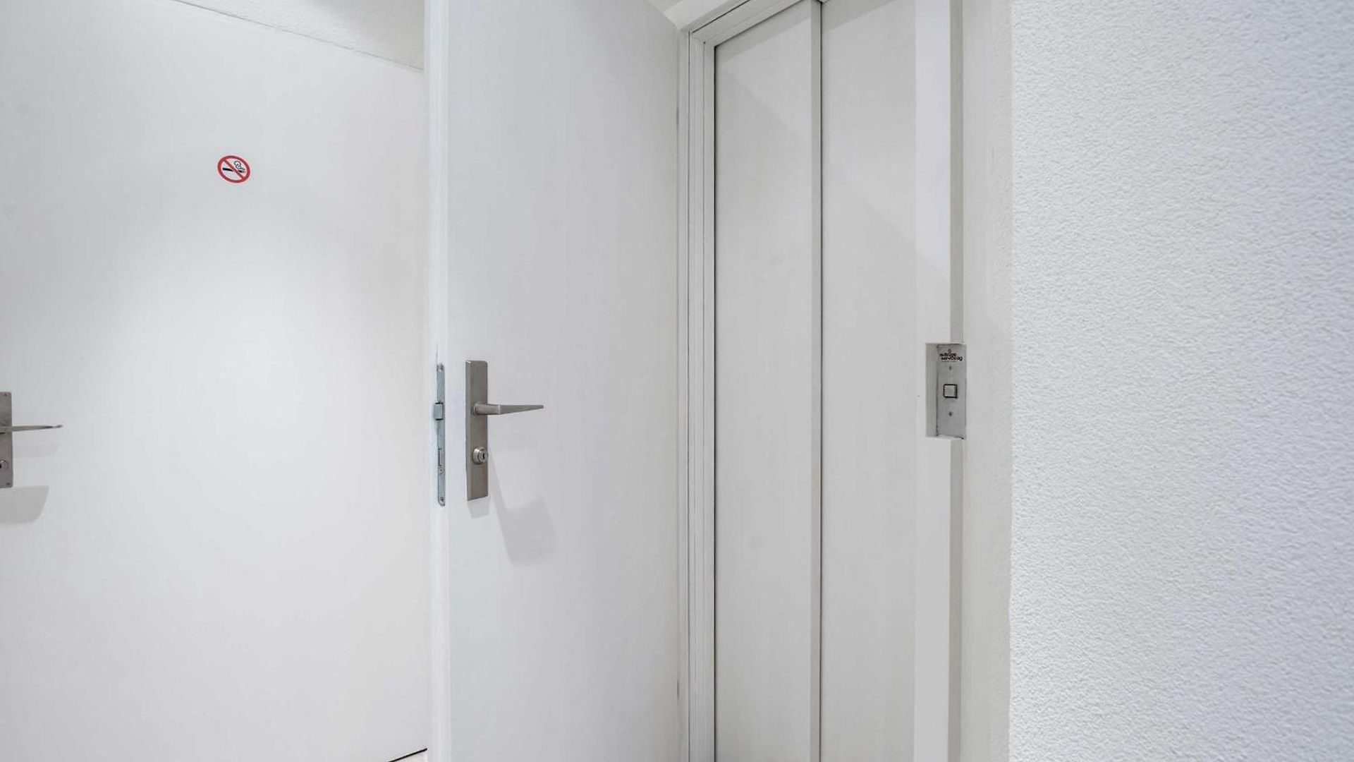 Apartment Zh Gold 1 - Hitrental