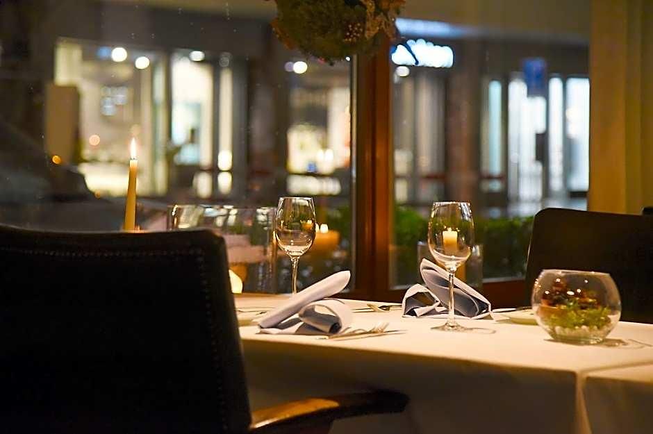 Hotel Glaernischhof By Trinity 4*