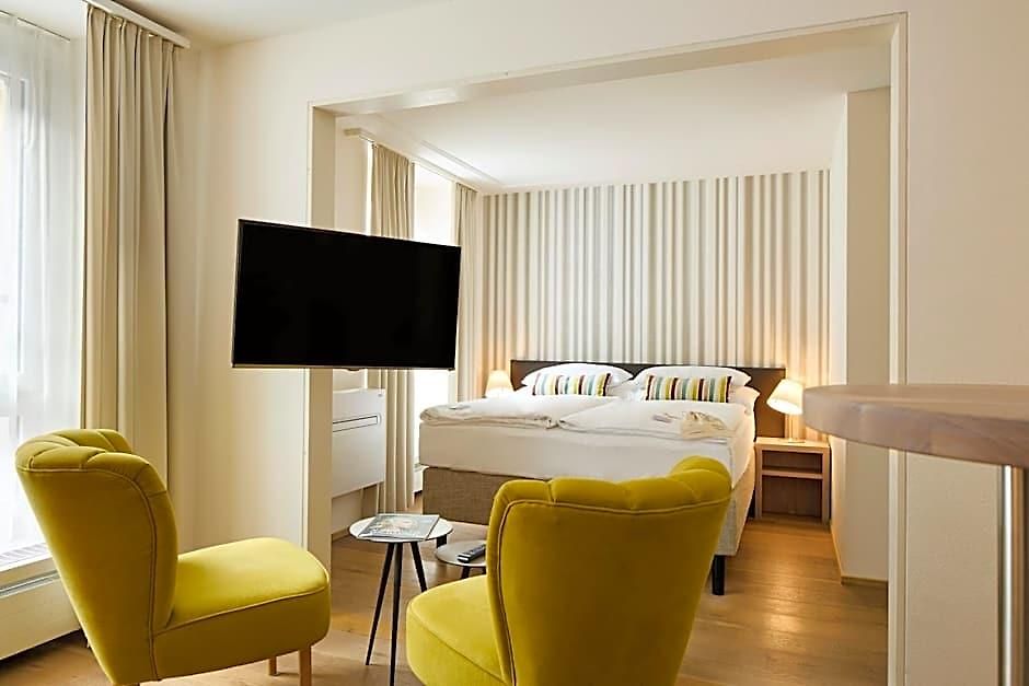 Platzhirsch - Downtown Boutique & Sushi Lounge Hotel 3*
