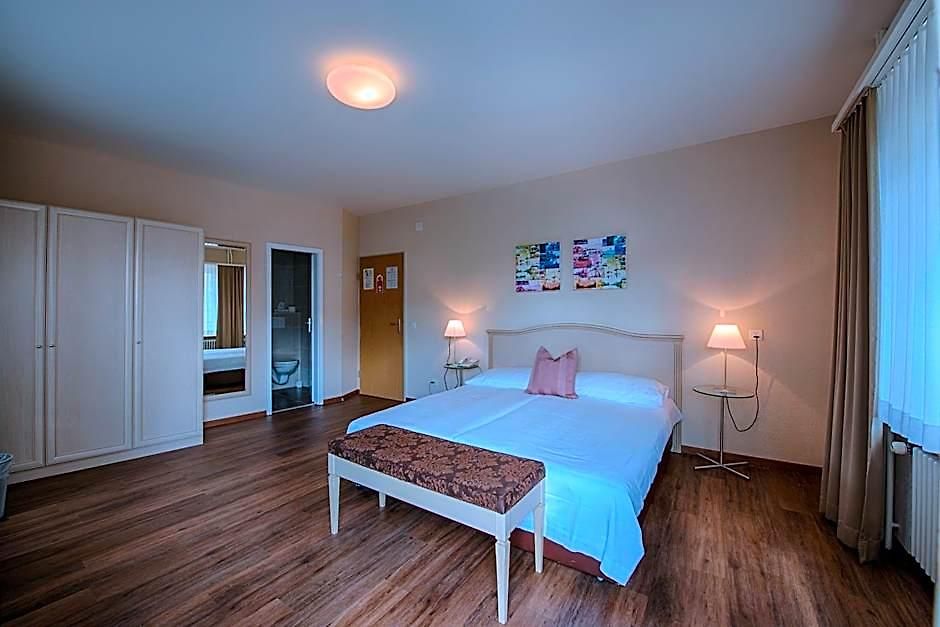 Neufeld Zurich