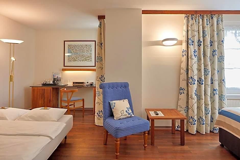 Adler Hotel