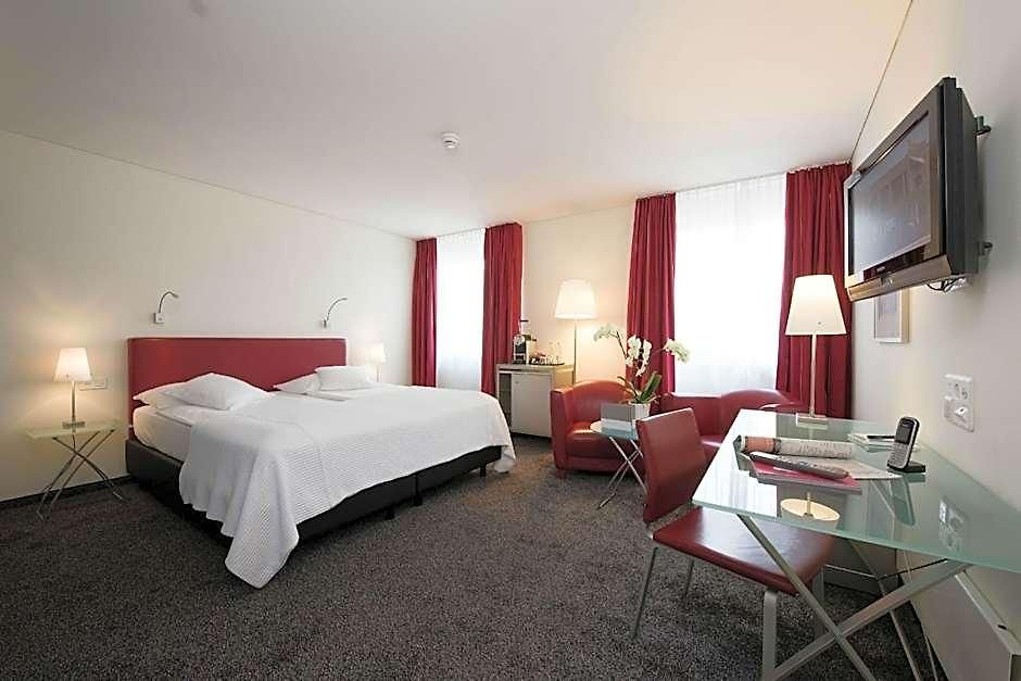 Glockenhof 4*