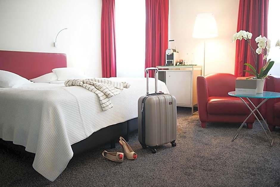 Glockenhof Hotel