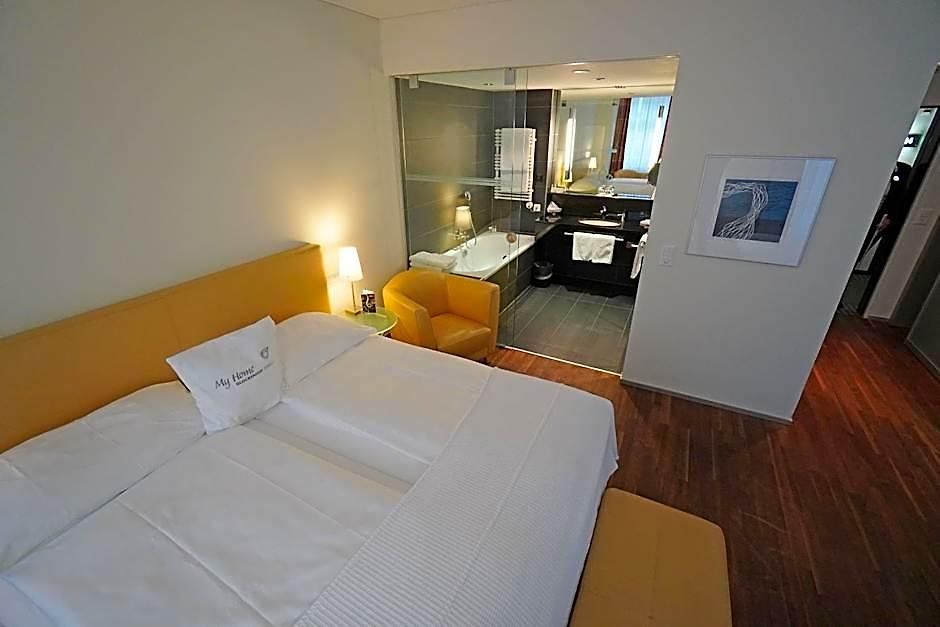 Hotel Glockenhof 4*